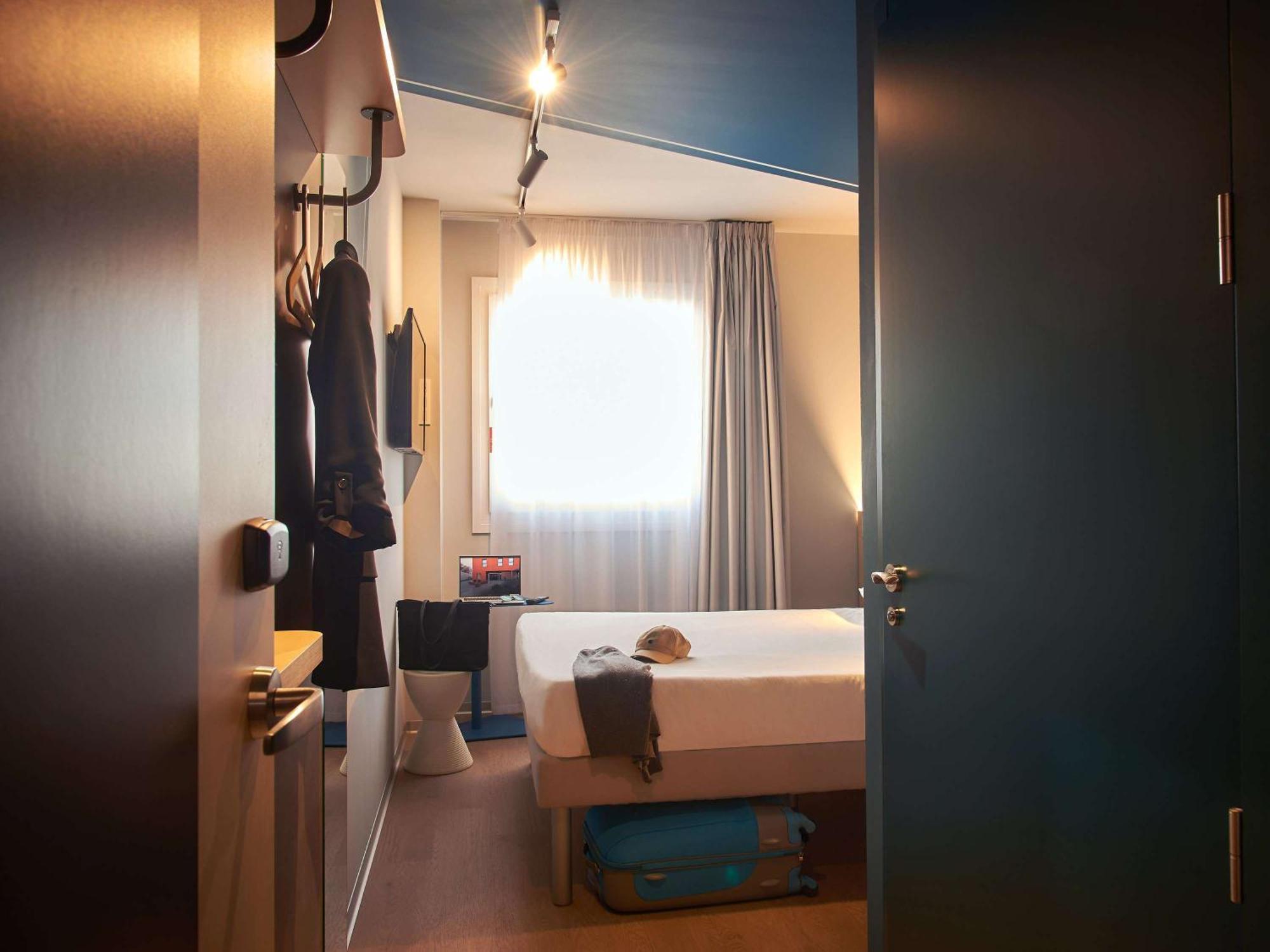 Ibis Budget Vitoria Gasteiz Buitenkant foto